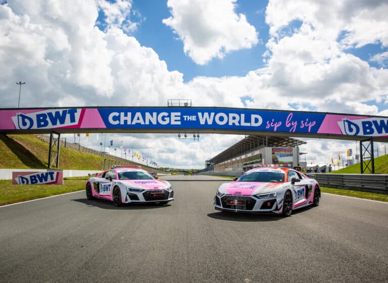 Dtm Bwt Streckenwerbung