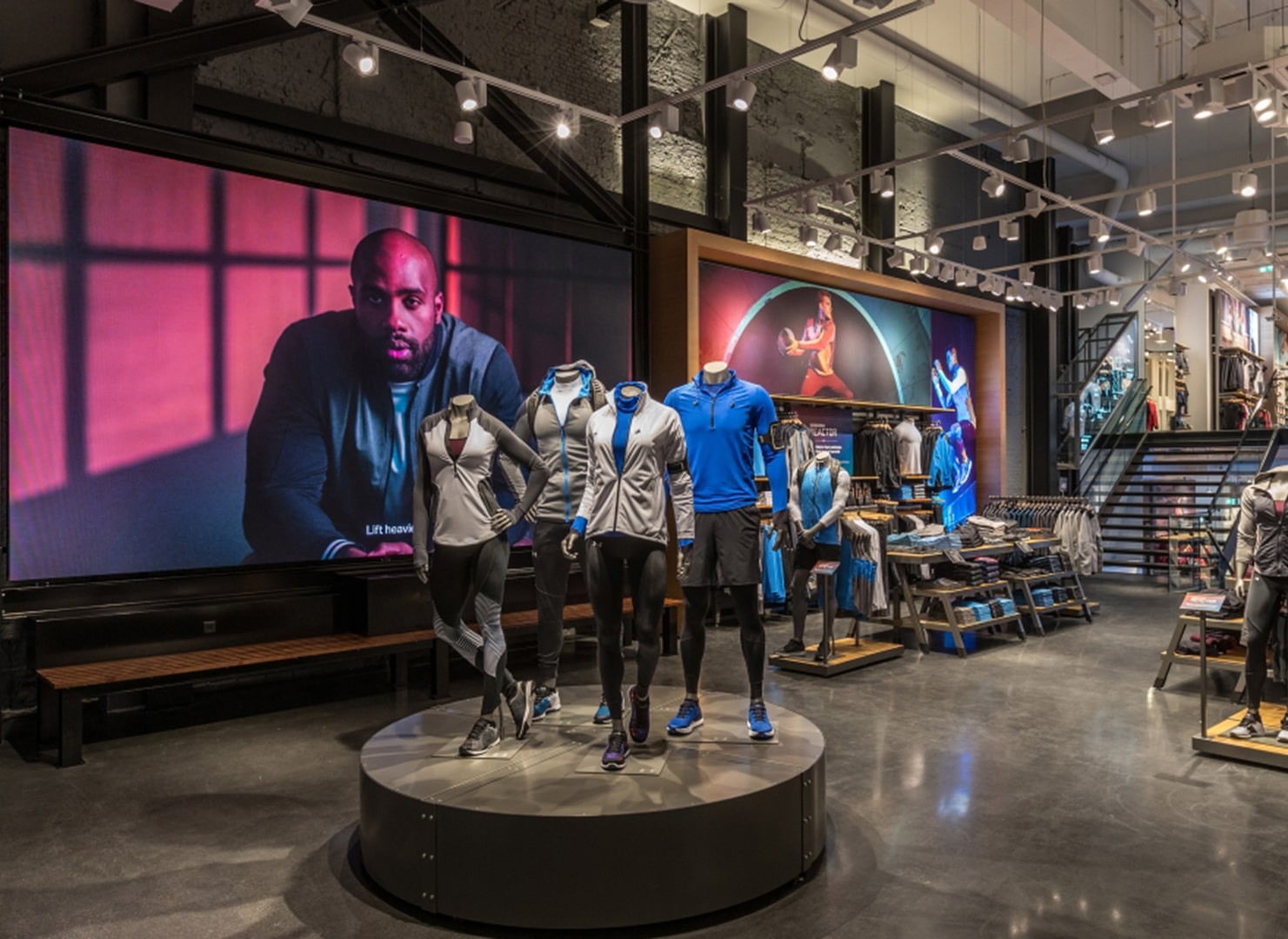 Leuchtkasten Under Armour 2 Bearbeitet